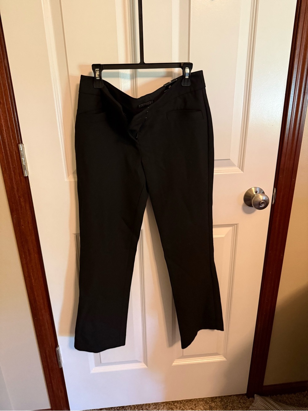 Express Black Women's Dress Pants - Sleek Professional Style